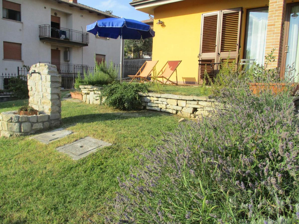 Il Risveglio Dei Sensi Villa Fossato di Vico Exterior photo